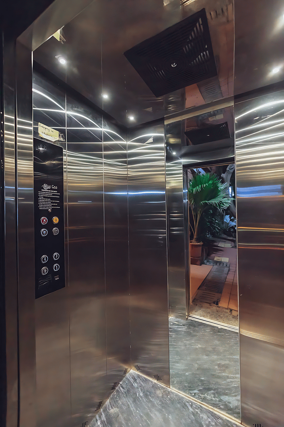 e8b5f8ee-6a74-4094-8571-be76a76e0140-1